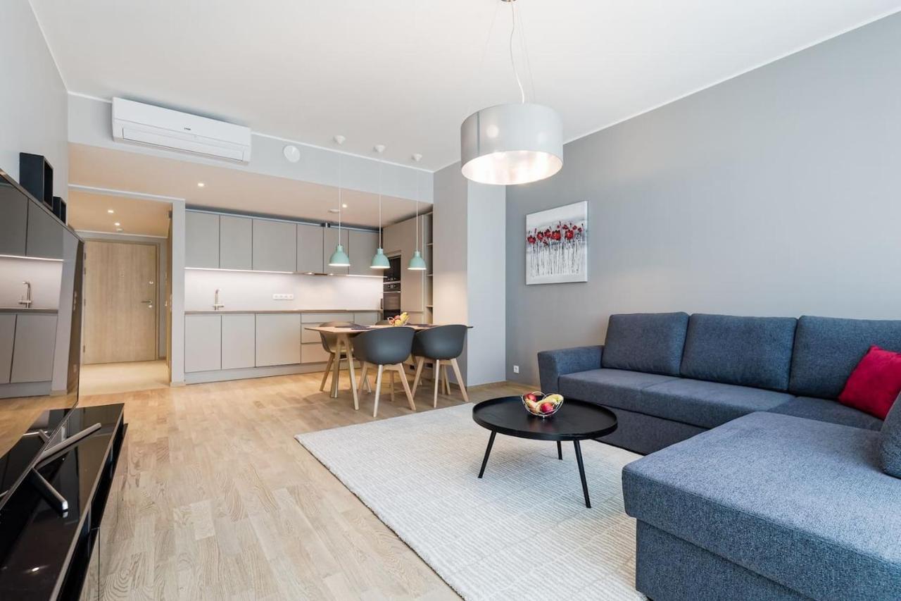 Apartments, Quiet With Free Parking And Ac. Apartamento