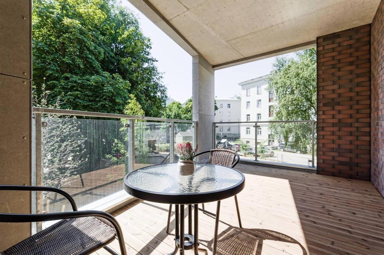 Apartamento Apartments, Quiet With Free Parking And Ac. *